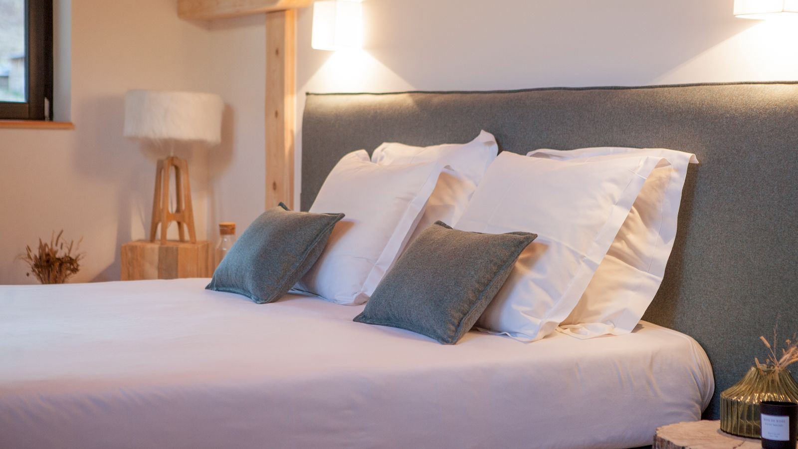 Luxury-Ski-Chalet-Les-Arcs-Chalet-21FORTY-Oxford-Ski-Bedroom (23).jpg