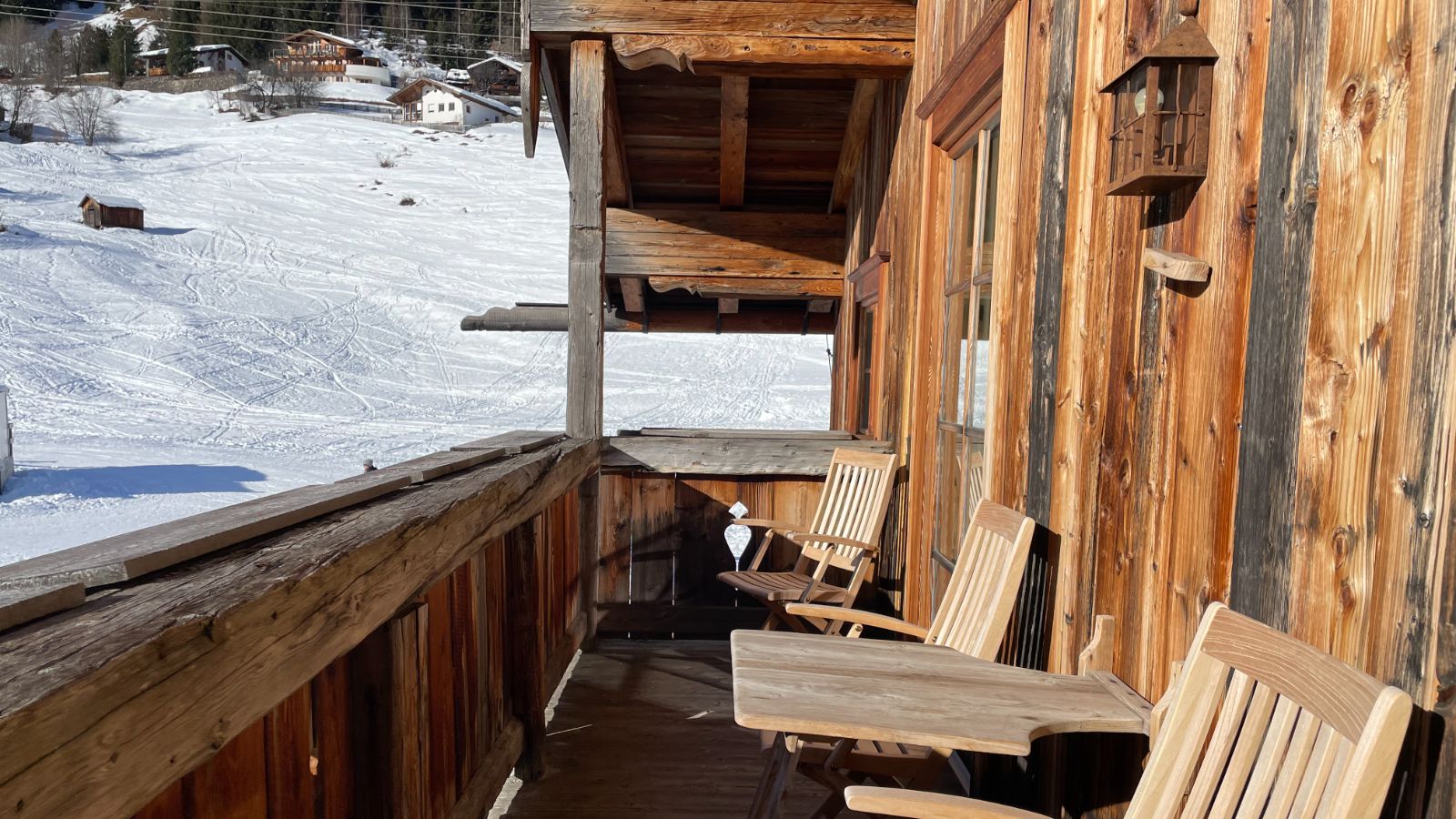 Luxury-ski-chalet-Stanton-tschoder-oxford-ski-terrace.jpeg