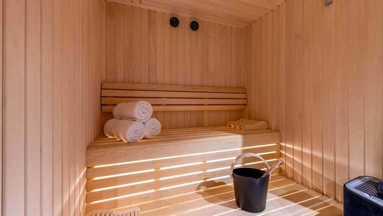 Luxury-Ski-Chalet-Val-d-Isere-Chalet-1855-Oxford-Ski-Sauna.jpg