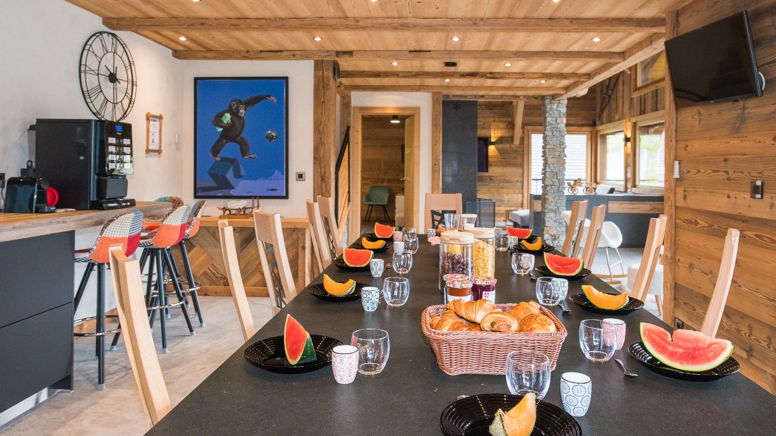 Luxury-Ski-Chalet-Chatel-Chalet-Whymper-Oxford-Ski-Dining.JPG