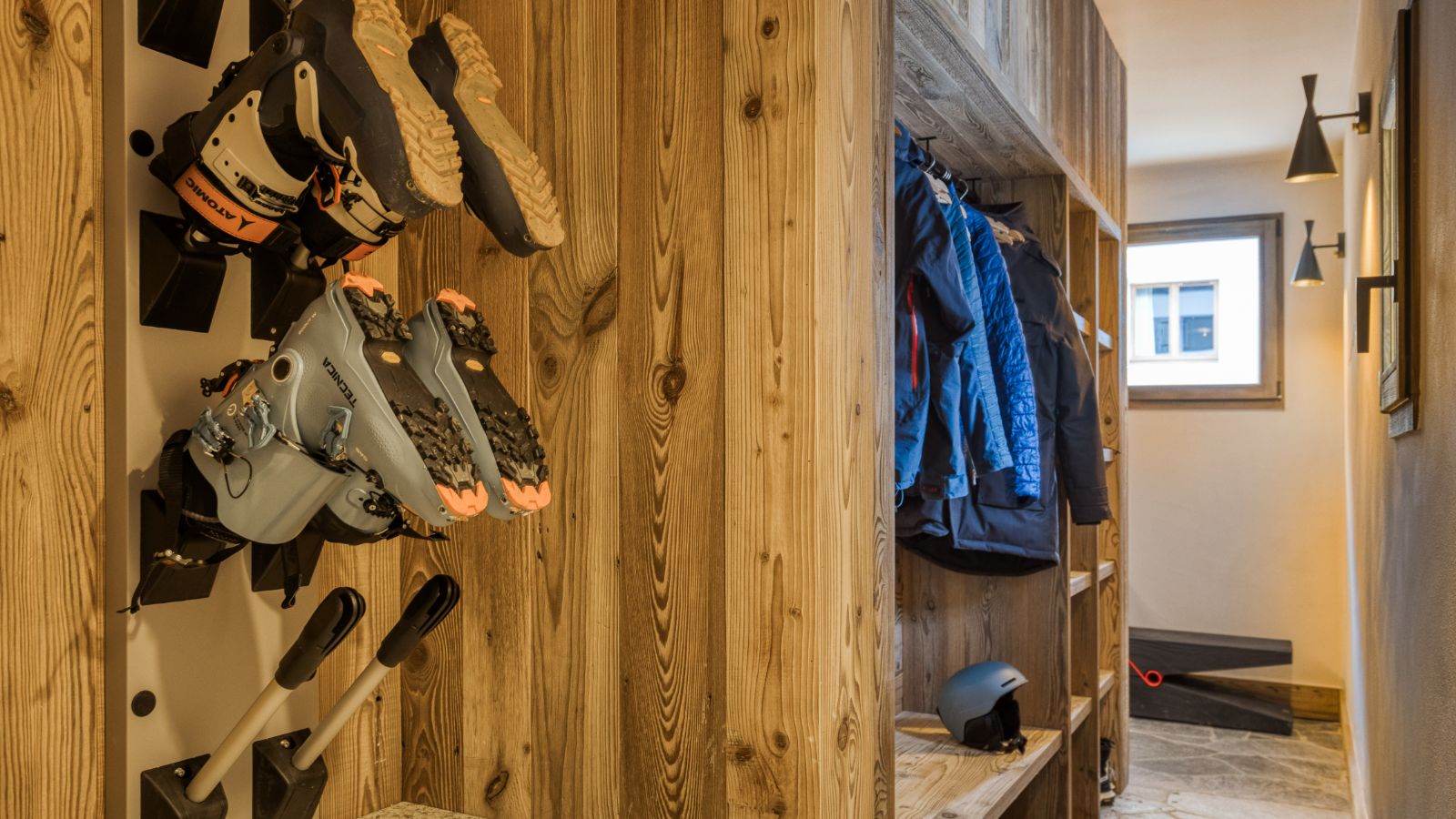 Luxury-Ski-Chalet-Megeve-Chalet-Kintsugi-Oxford-Ski-Ski-Room.jpg