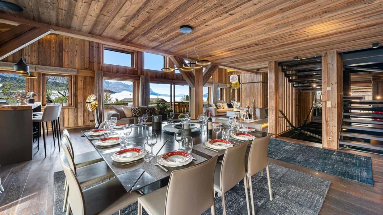 Luxury-Ski-Chalet-Megeve-Chalet-Orcia-Oxford-Ski-Dining.jpg