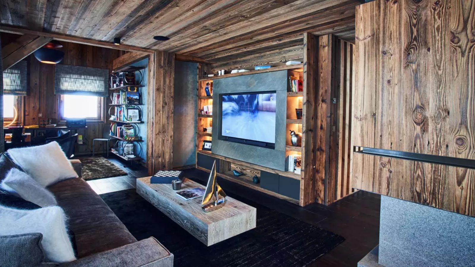 Luxury-Ski-Chalet-Megeve-Chalet-Orcia-Oxford-Ski-Lounge.jpg