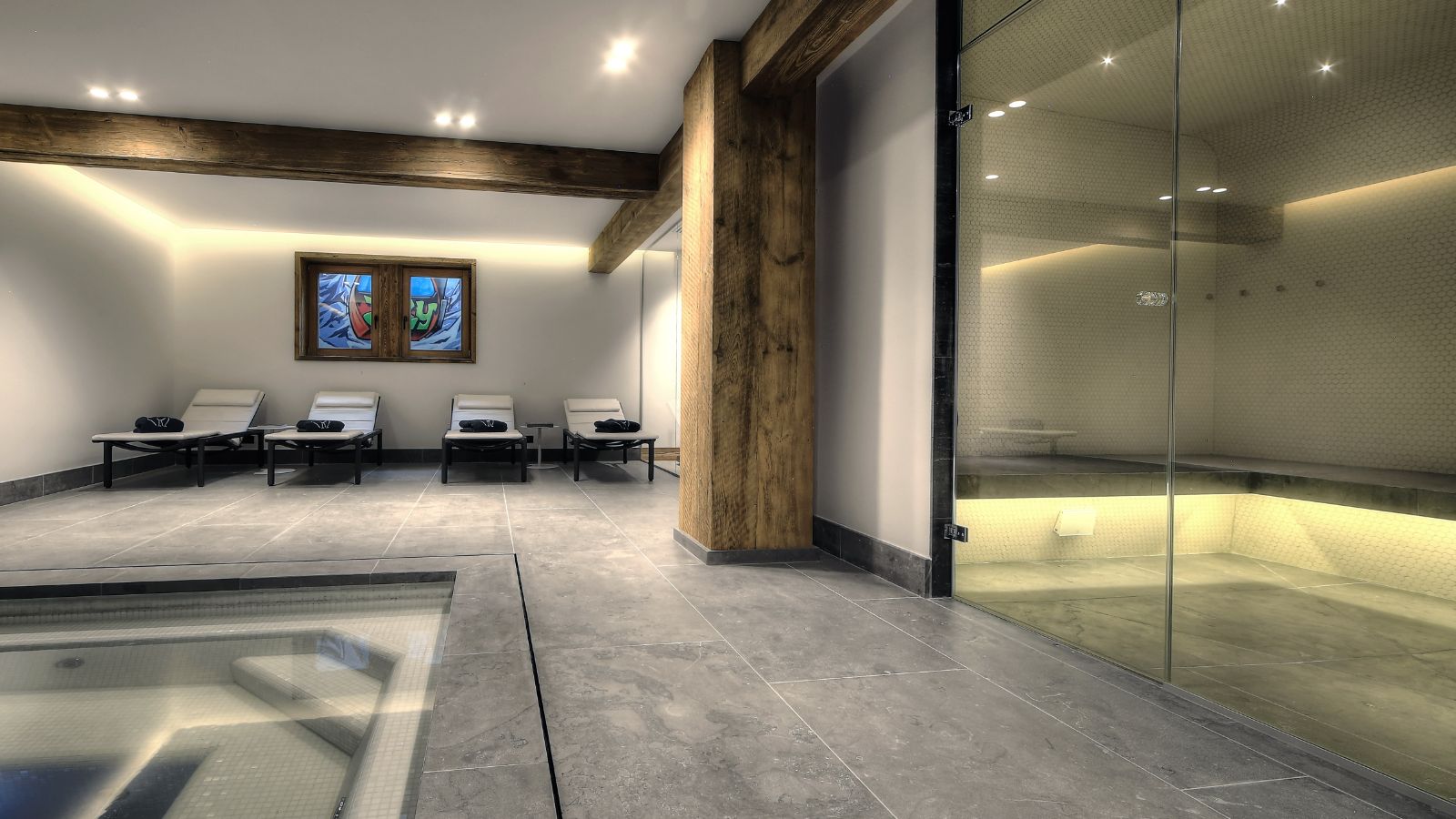 Luxury-Ski-Chalet-Megeve-Chalet-Kantaa-Oxford-Ski-Pool.jpg