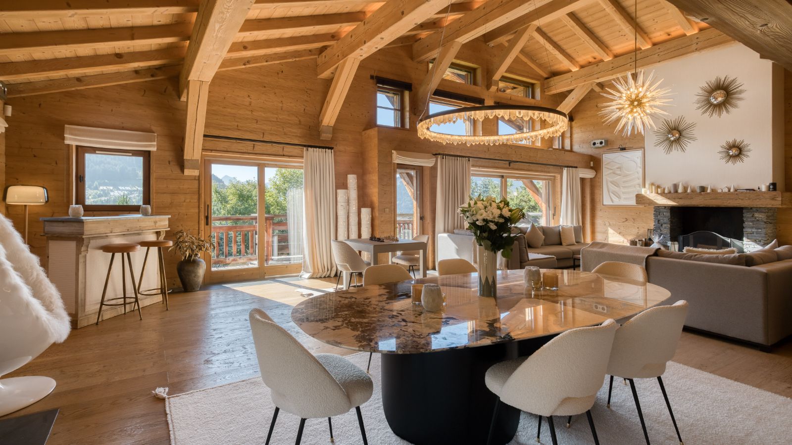 Luxury-Ski-Chalet-Megeve-Chalet-Atlas-Oxford-Ski-Dining (12).jpg