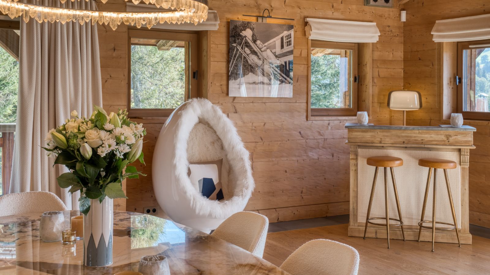 Luxury-Ski-Chalet-Megeve-Chalet-Atlas-Oxford-Ski-Egg-Chair.jpg