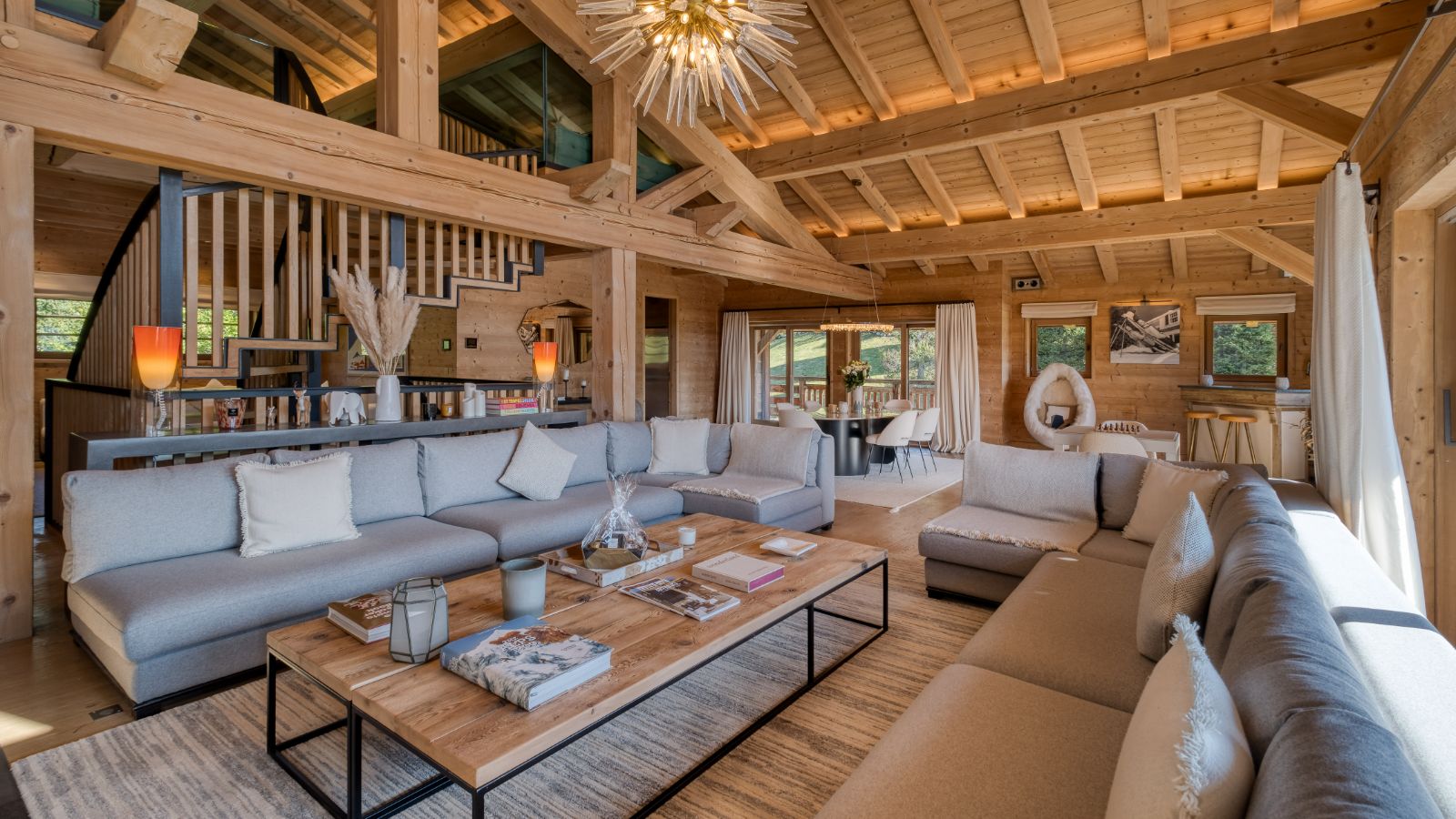 Luxury-Ski-Chalet-Megeve-Chalet-Atlas-Oxford-Ski-Lounge (14).jpg