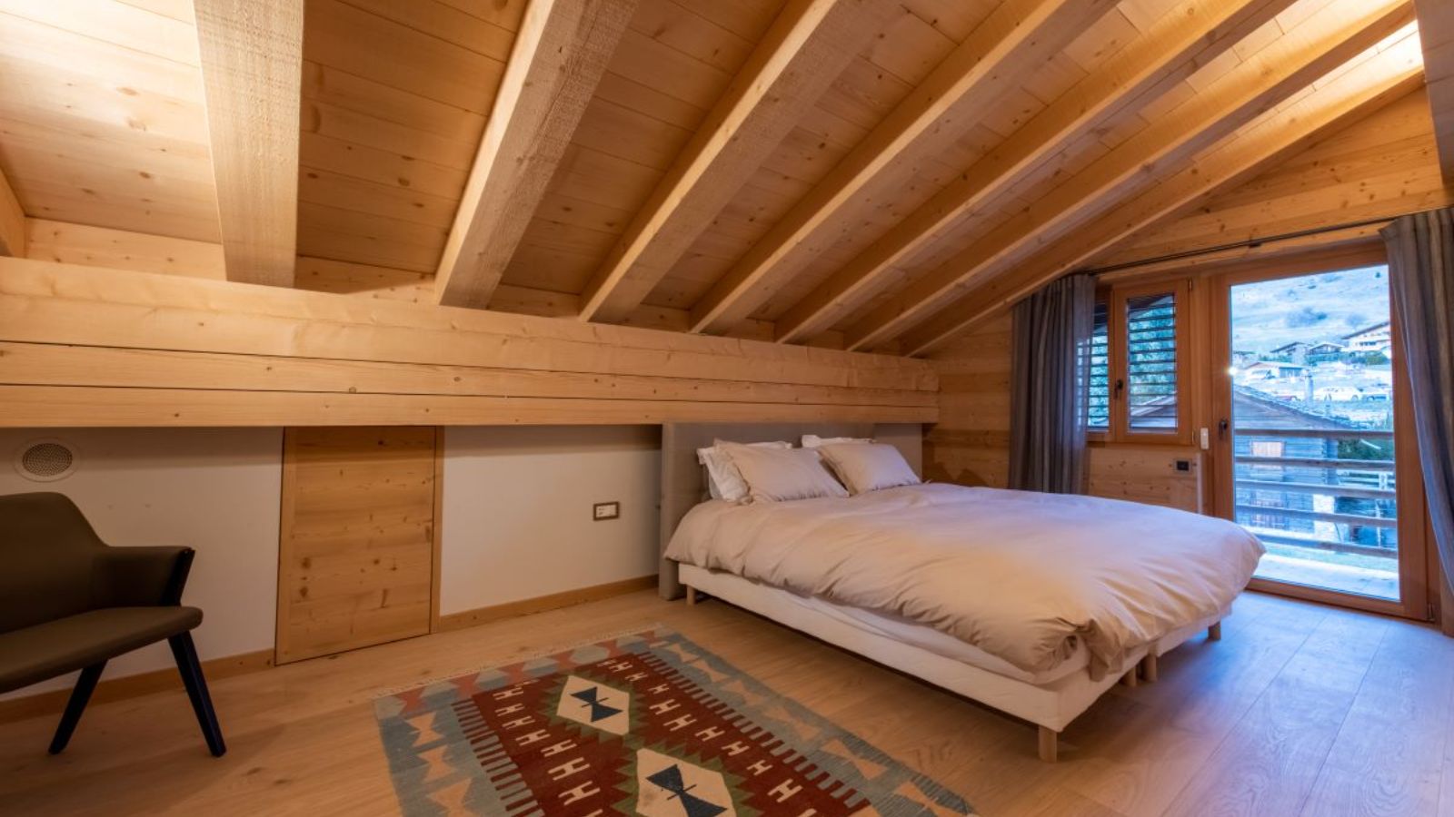 Luxury Ski Chalet - Verbier - Grand Paradiso - Oxford Ski - Master Bedroom.jpg