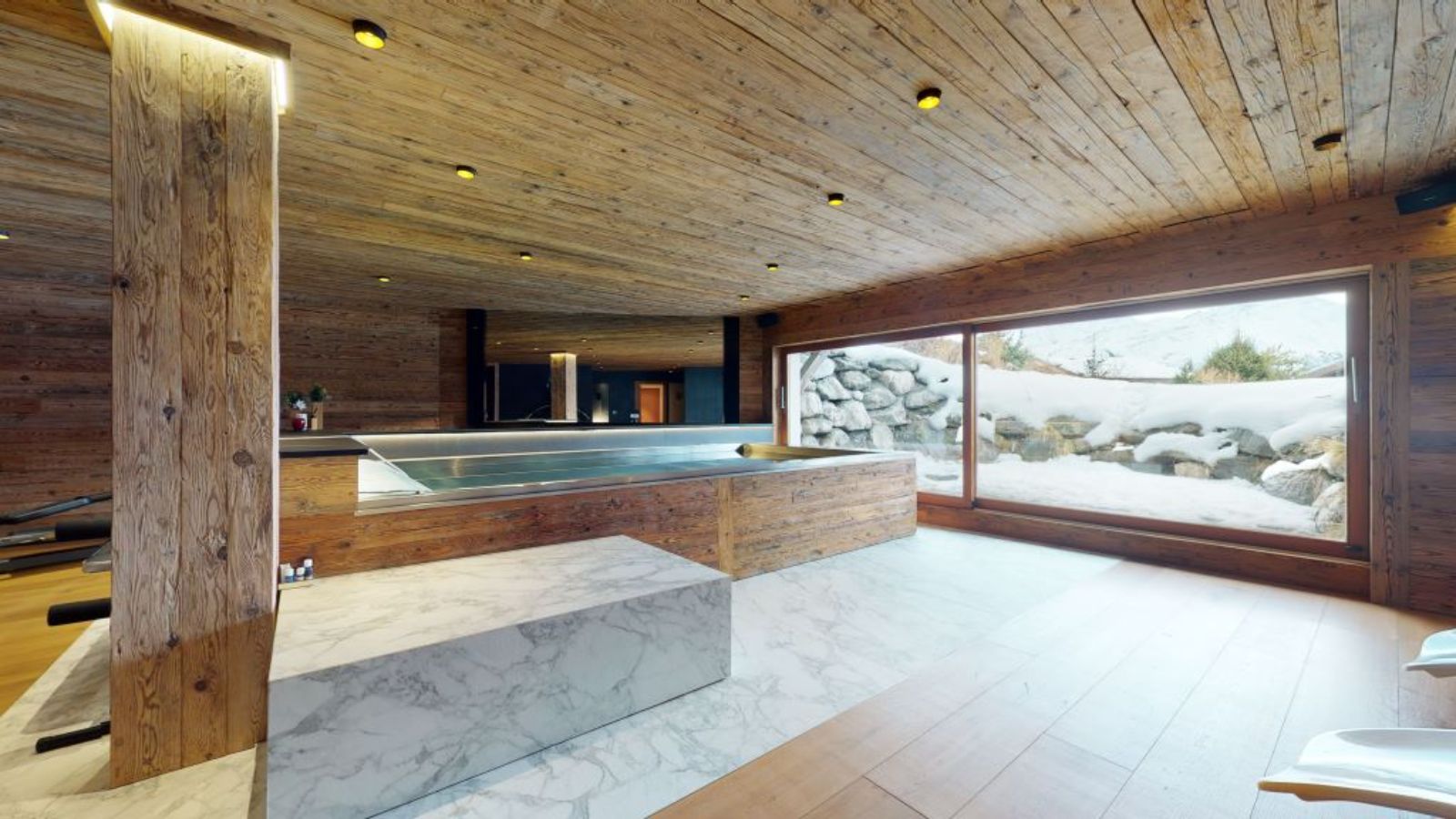 Luxury ski chalet  - Verbier - Les Moulins - Oxford Ski - Spa.jpg