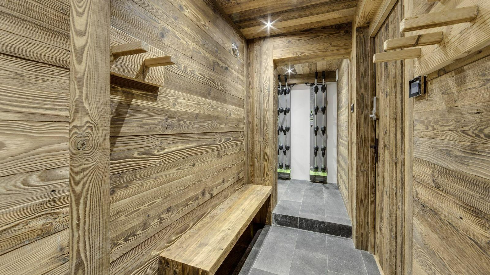 Luxury-ski-chalet-valdisere-chaletangelus1-oxford-ski-bootroom.jpg