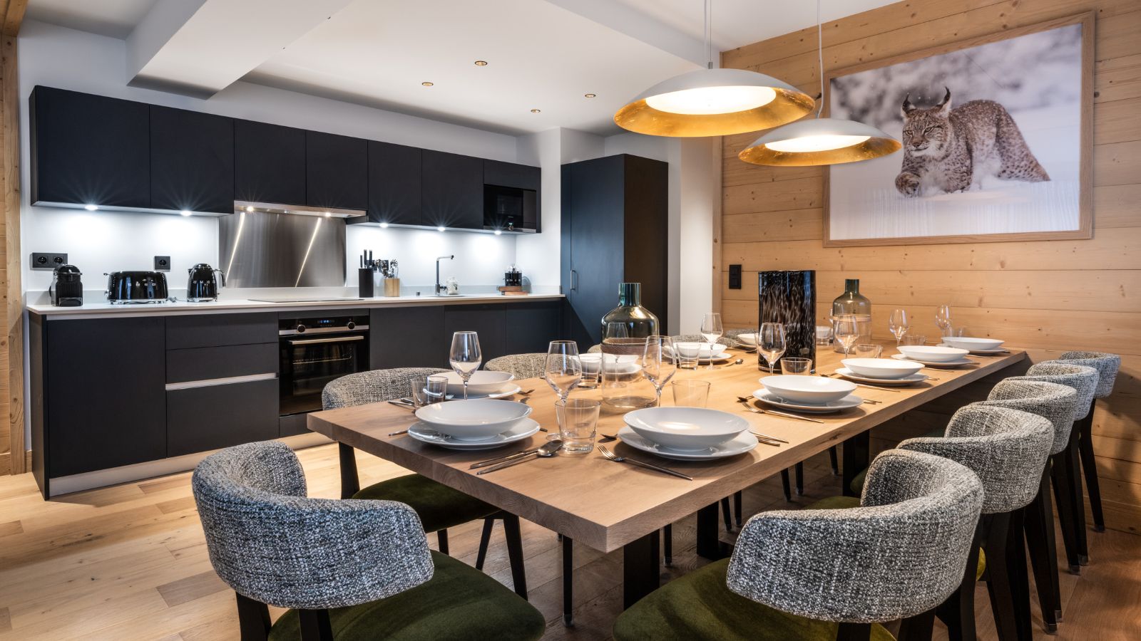 Luxury-Ski-Chalet-Meribel-Falcon-Lodge-Oxford-Ski-Dining (3).jpg