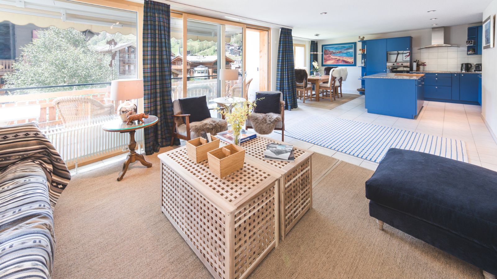 Luxury-ski-chalet-zermatt-nevis-oxford-ski-living area.jpg