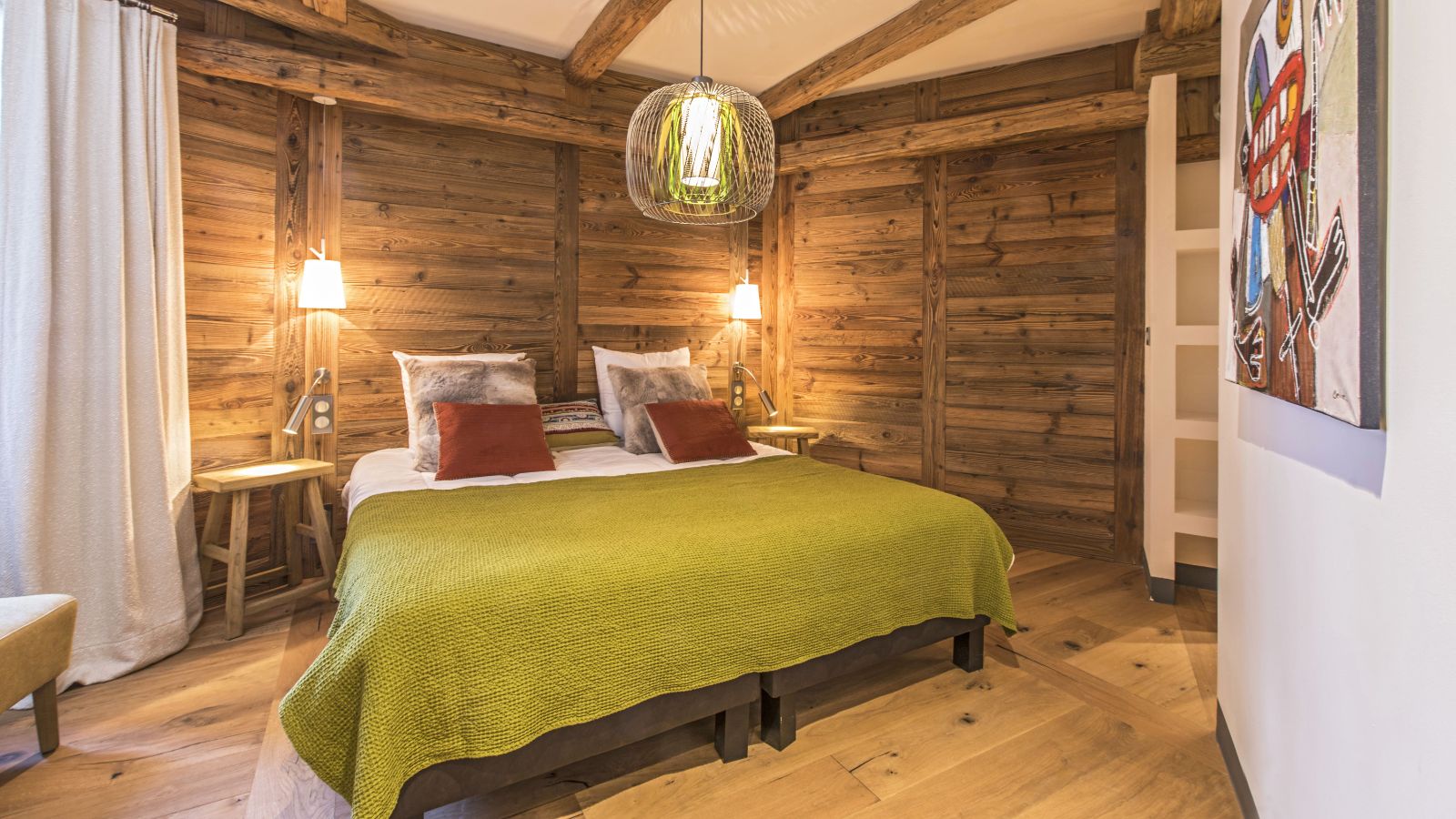 location-appartment-val-disere-centre-village-Savoie-Bedroom 3.jpg
