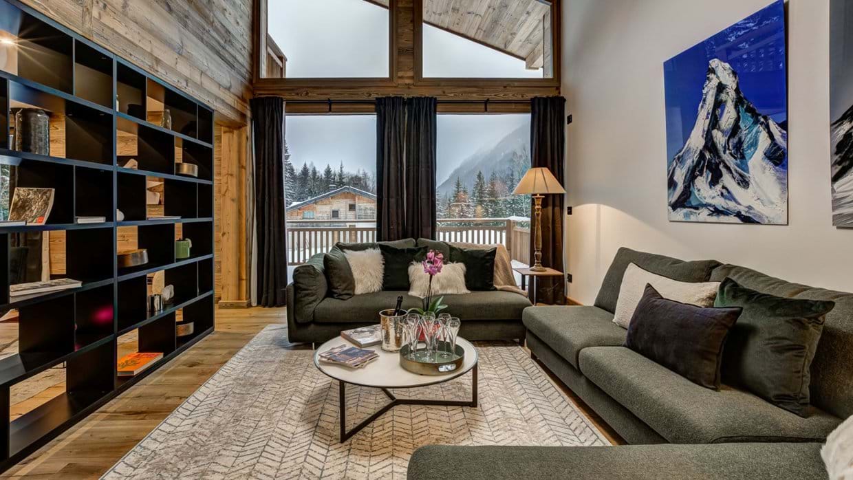 Luxury-ski-chalet-Chamonix-chalet Freya-oxford-ski-Lounge(3).jpg