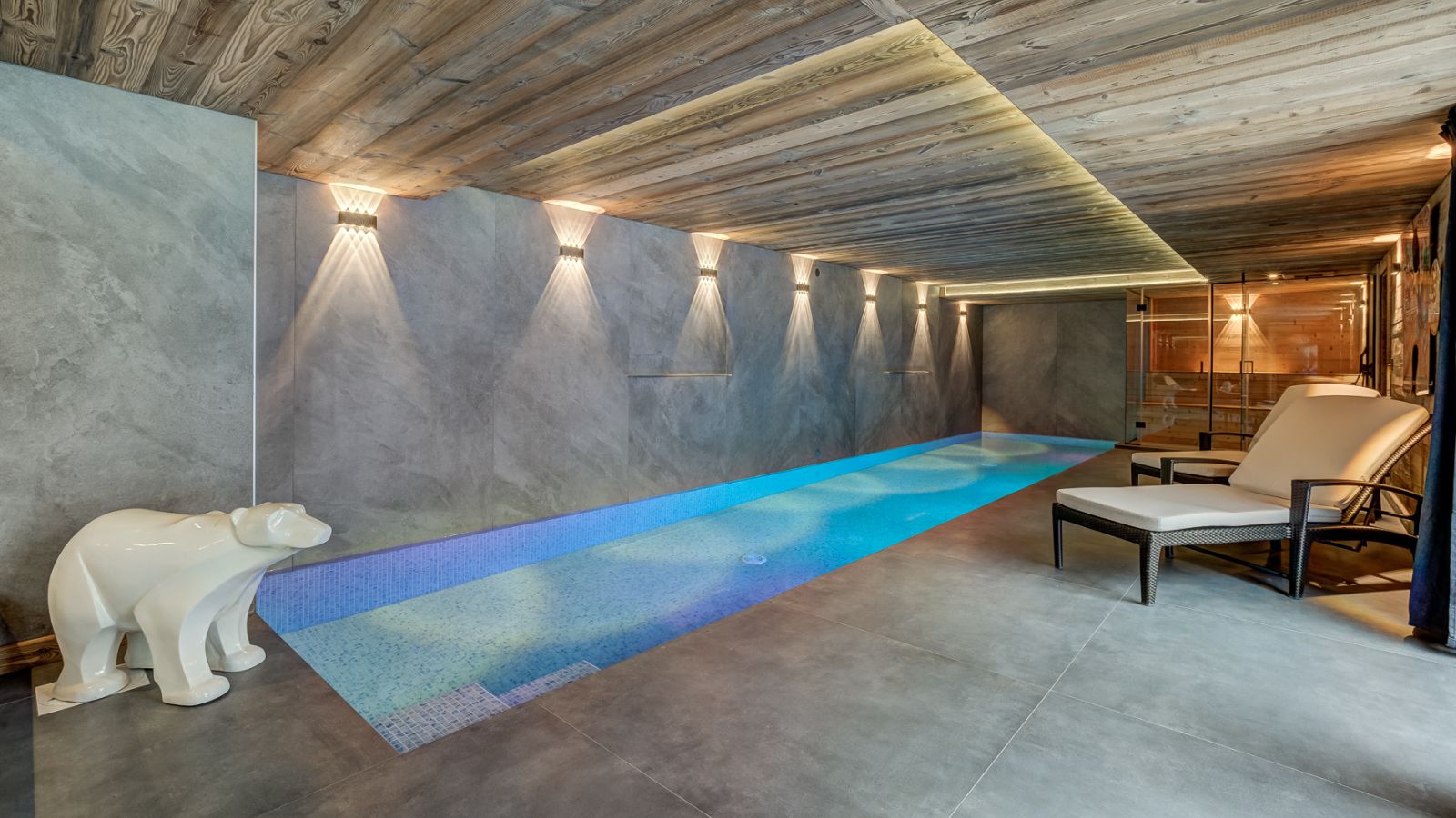 Luxury-ski-chalet-Chamonix-chalet Freya-oxford-ski-Pool(1).jpg