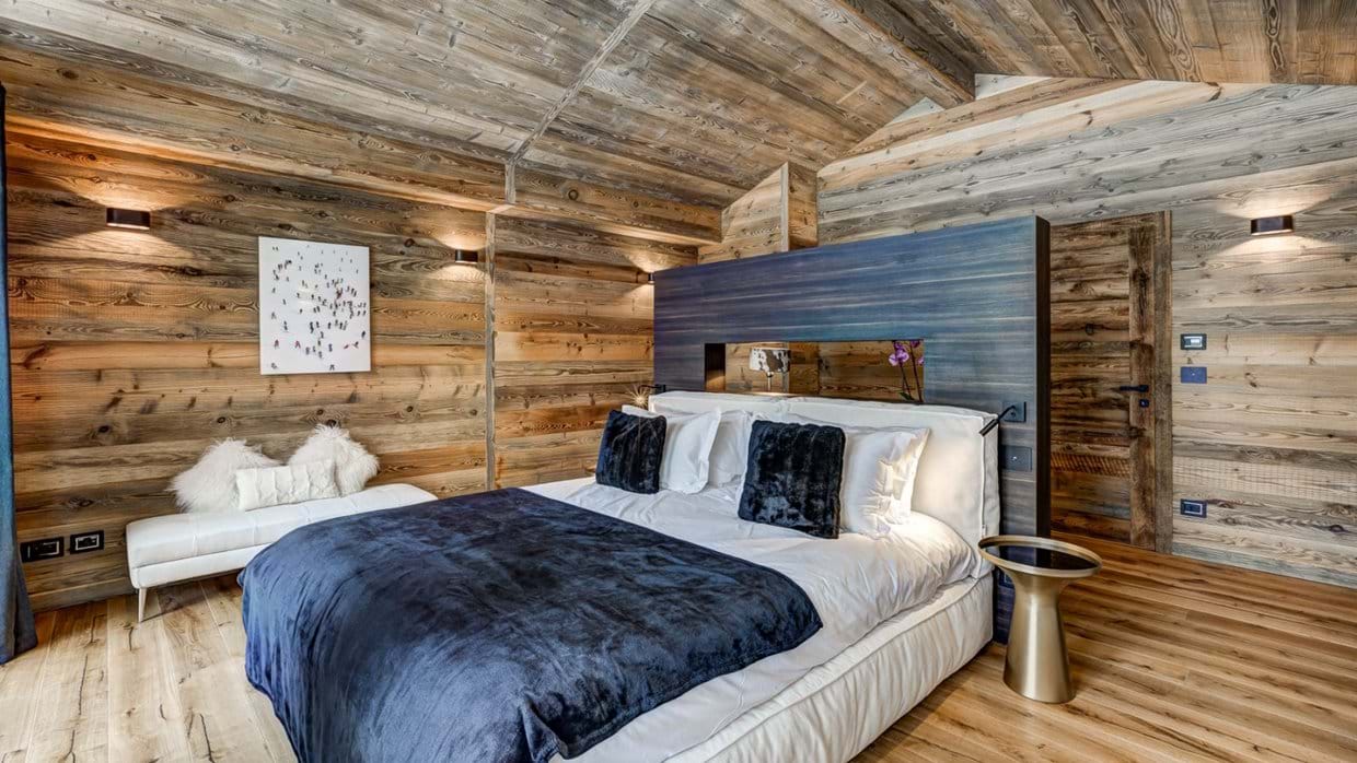 Luxury-ski-chalet-Chamonix-chalet Freya-oxford-ski-Bedroom(1).jpg