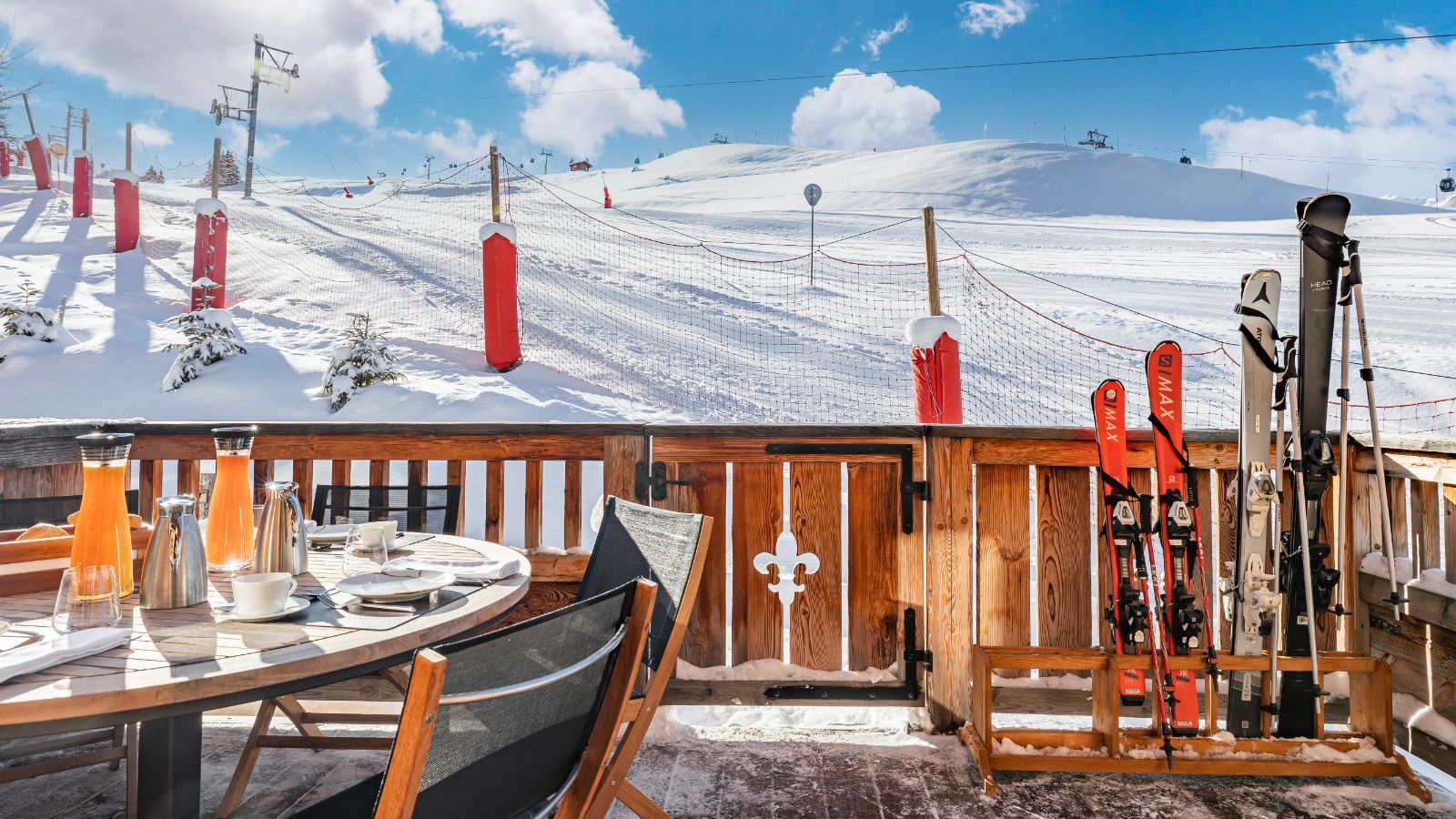Ski Butler Service, Breakfast and Skis Ready, Ski-in and Ski Out, Prestige Residence, Sud Resort, Ultima Courchevel Belvédère (1).jpg