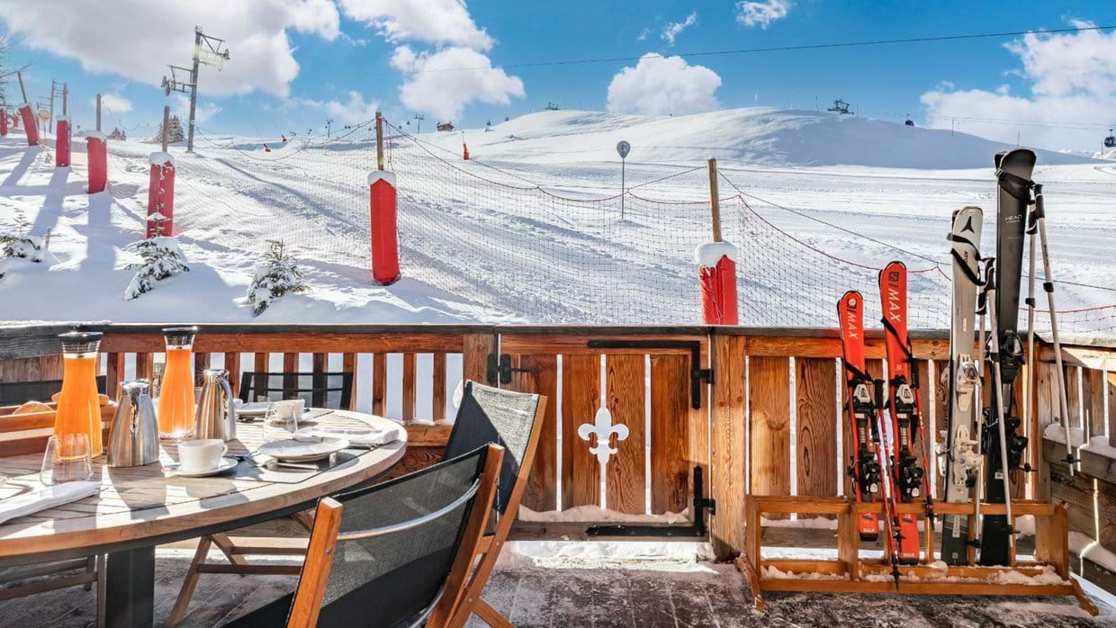 Ski Butler Service, Breakfast and Skis Ready, Ski-in and Ski Out, Prestige Residence, Sud Resort, Ultima Courchevel Belvédère (1).jpg