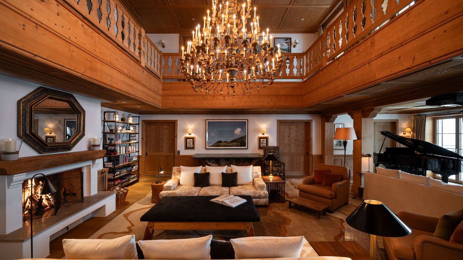 Luxury-Ski-Hotel-Lech-Aurelio-Oxford-Ski-Lounge-Area.jpg