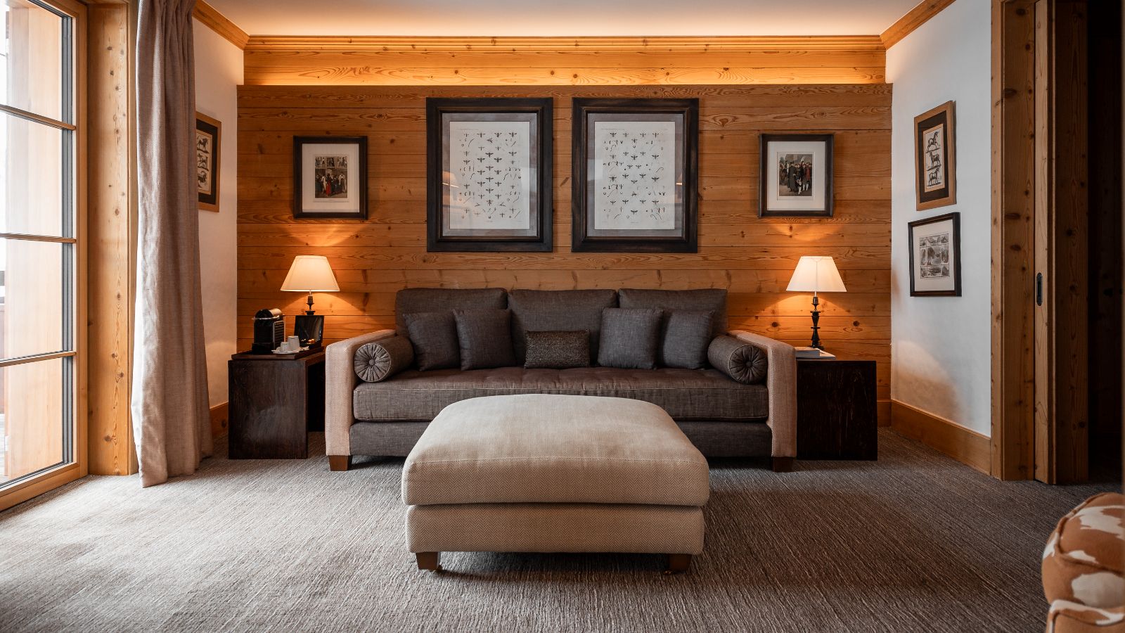 Luxury-Ski-Hotel-Lech-Aurelio-Oxford-Ski-Sitting-Area.jpg