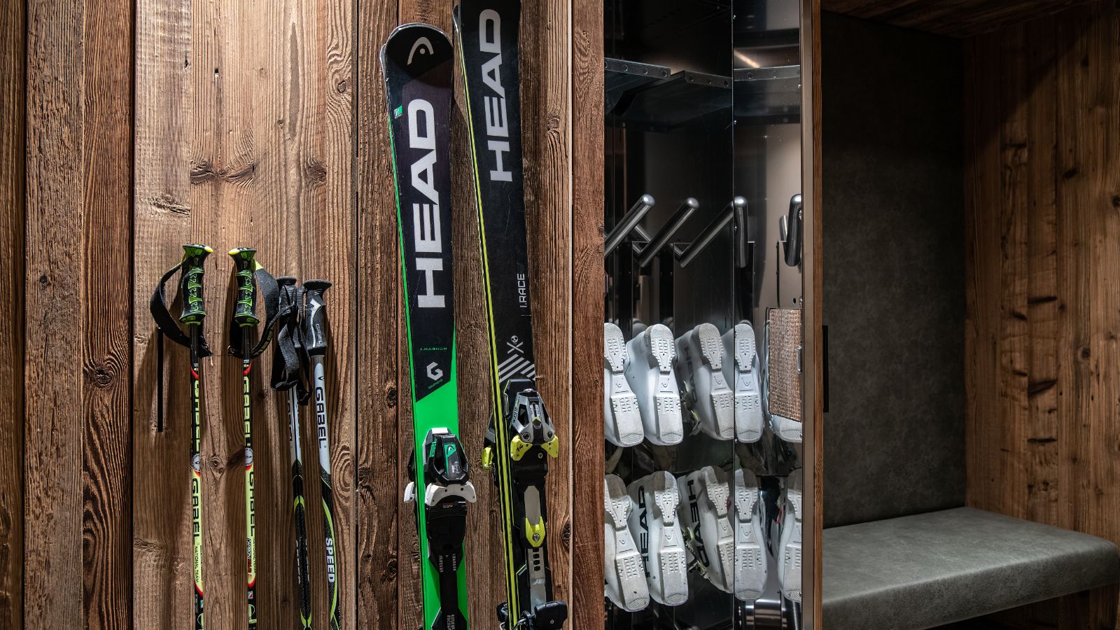 luxury-ski-chalet-kronplatz-pescosta-chalet-oxford-ski-boot-room.jpeg