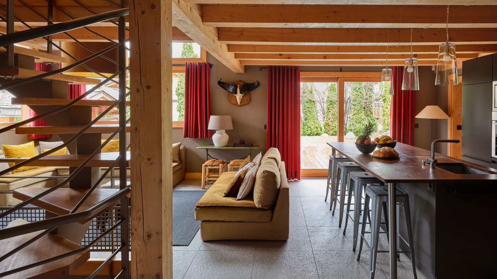 luxury-ski-chalets-chamonix-oxford-ski-terre-living-dining (2).jpg