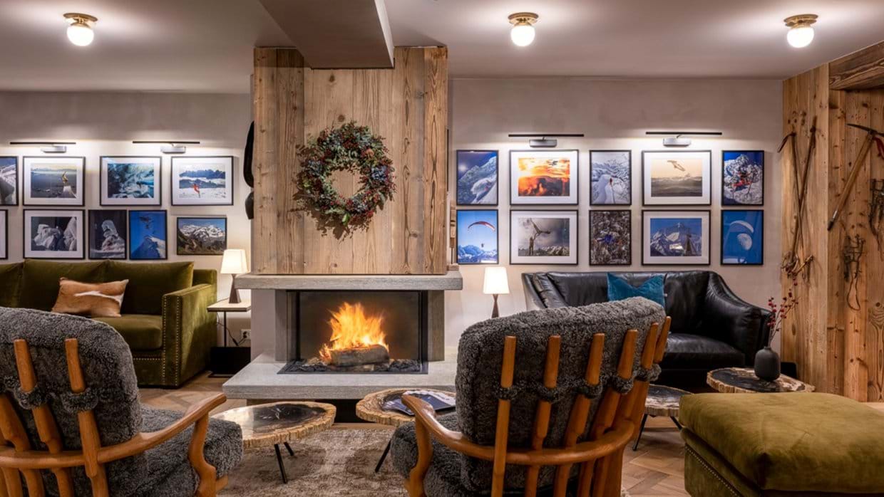 Luxury-Ski-Hotel-Verbier-Hotel-de-Verbier-Oxford-Ski-Fireplace.jpg