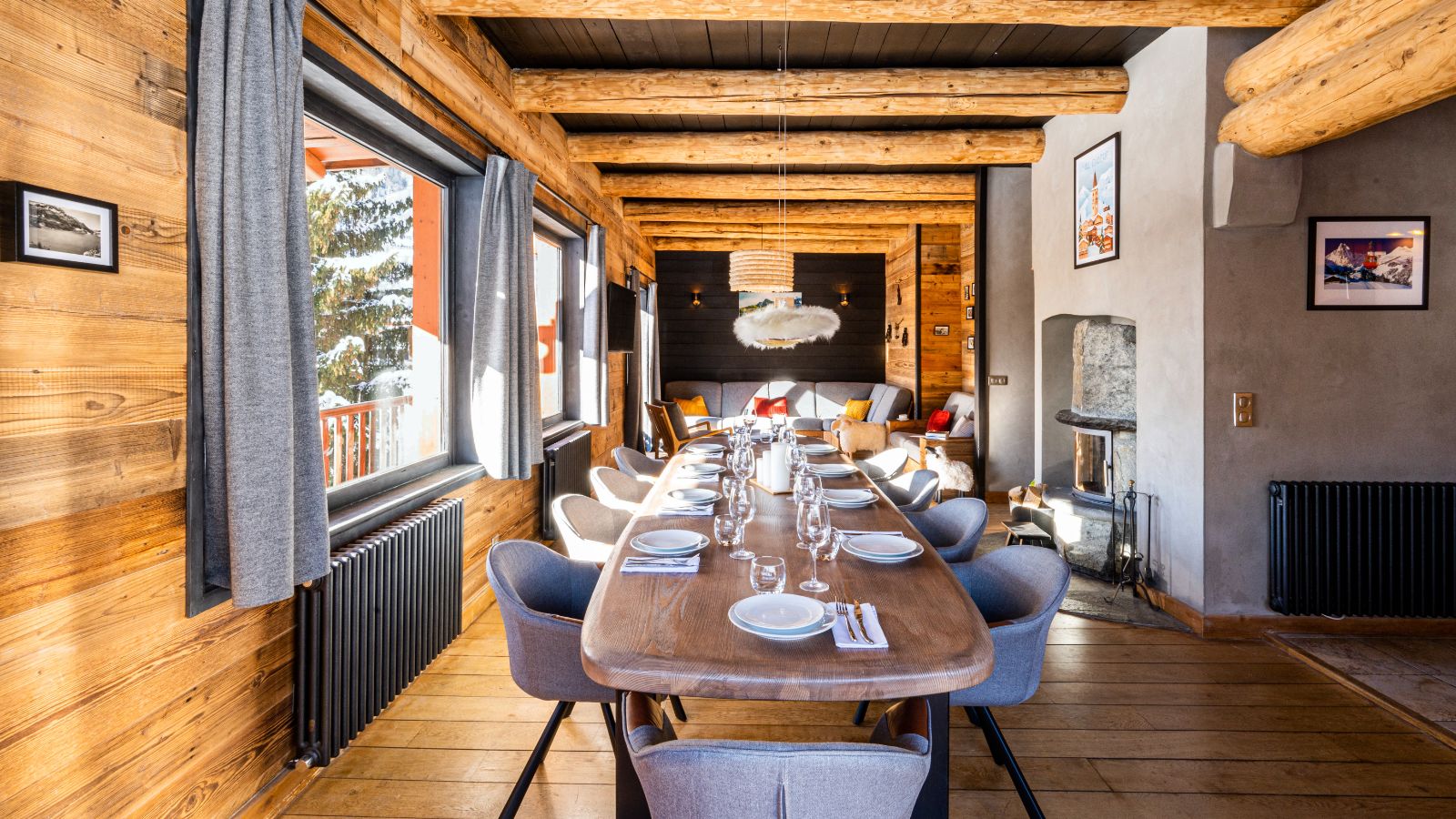 Luxury-ski-chalet-Val d'Isere-chalet-thovex-oxford-ski-dining-area.jpg