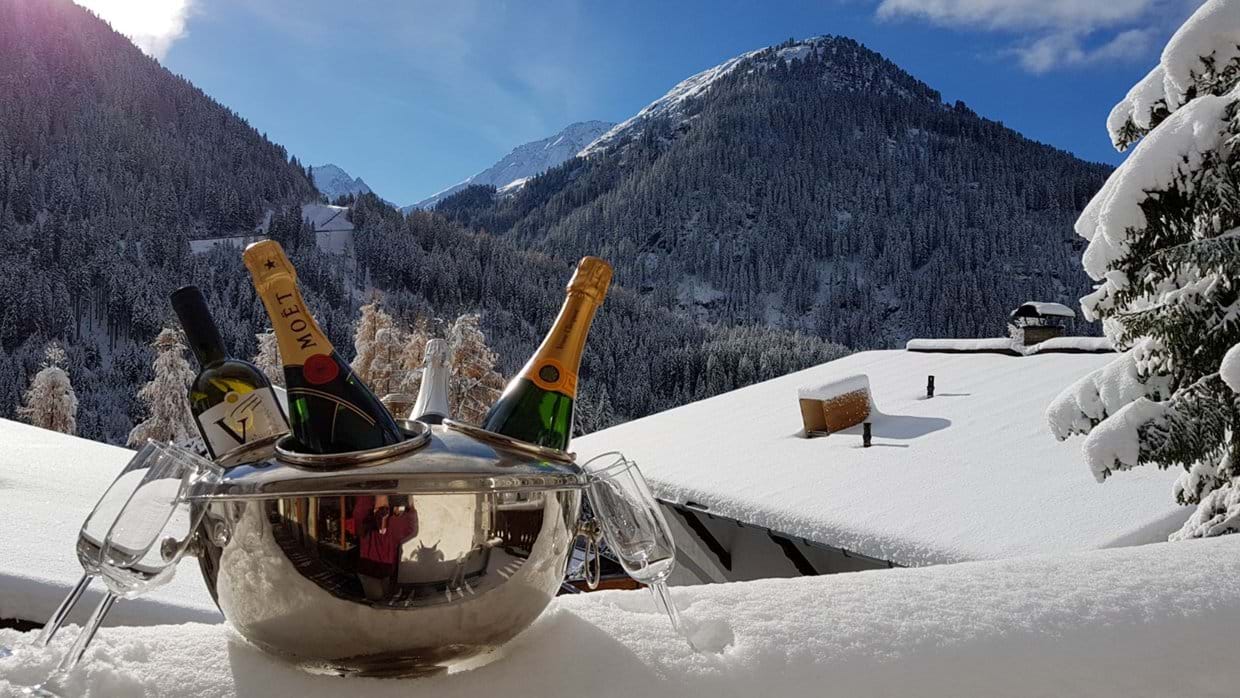 Luxury-Ski-Chalet-St-Anton-Chalet-Narnia-Oxford-Ski-View.jpg