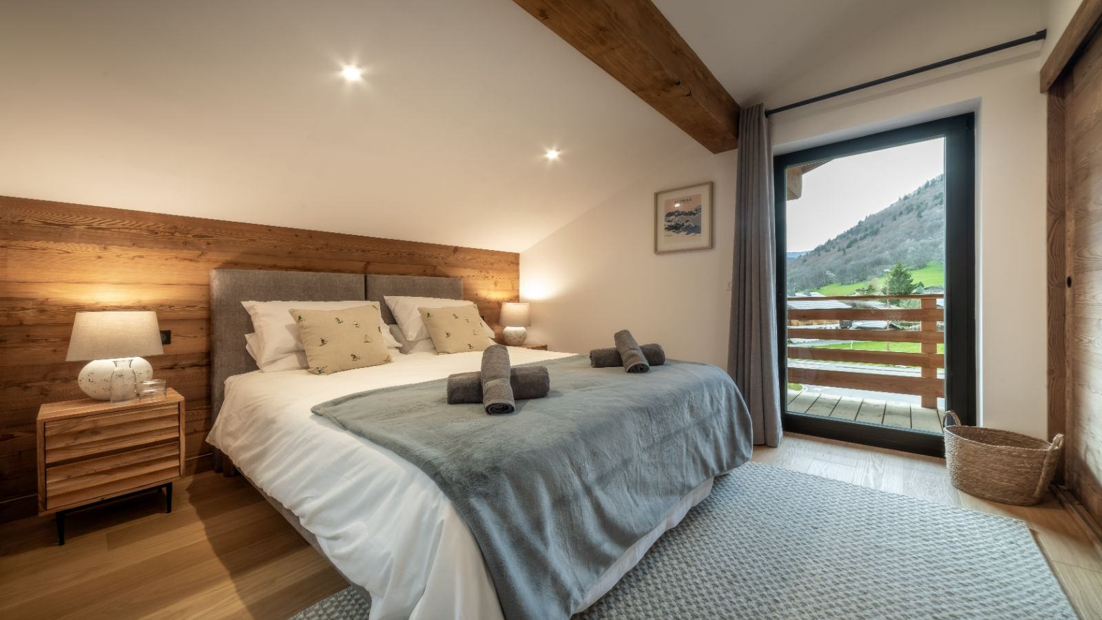 Chalet Meuniers_ Room 5.jpg