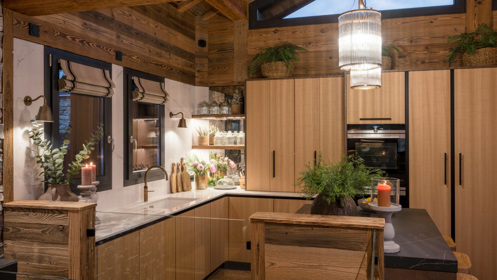 Chalet Mont Des Anges Kitchen.jpg
