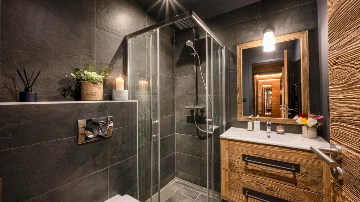 Chalet Mont des Anges | Luxury Ski Chalet Meribel | Oxford Ski Company