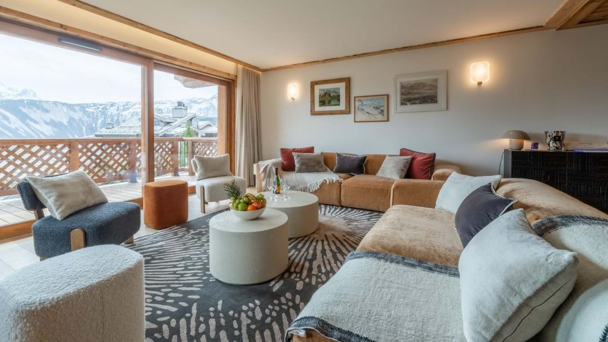 Luxury-Ski-Chalet-Courchevel-Manej-Apartment-4-Oxford-Ski-living7.jpg