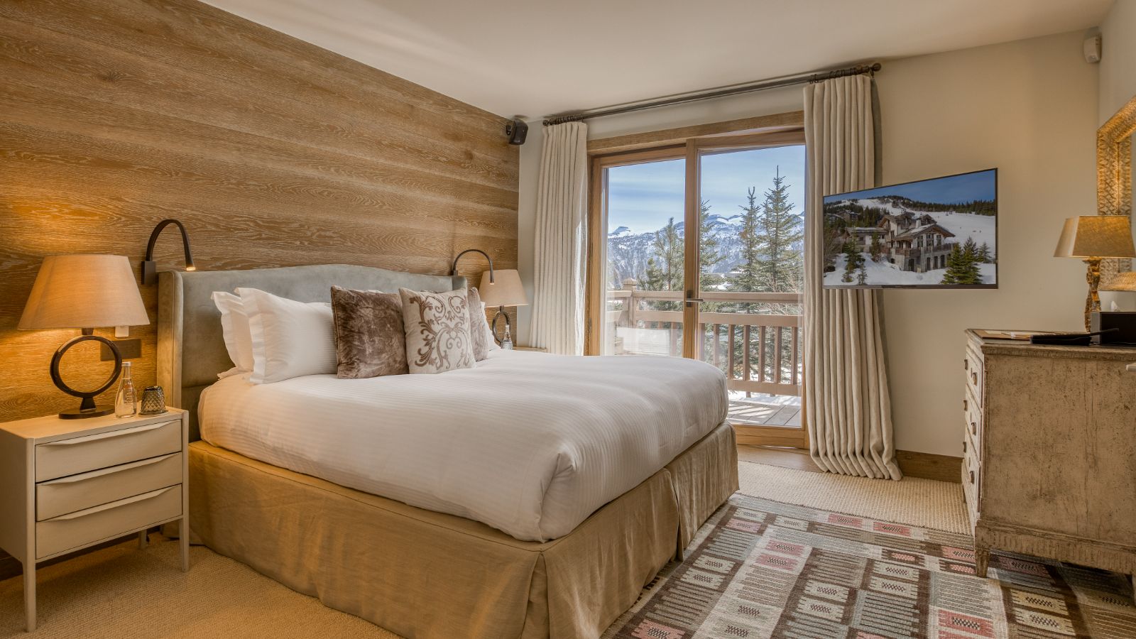 Chalet Shemshak Bedroom 5.jpg