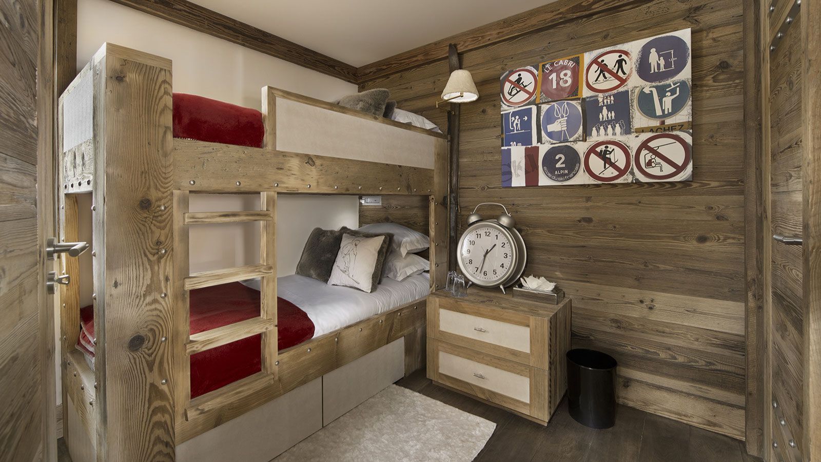 Luxury-Ski-Chalet-Courchevel-1550-Chalet-S-Oxford-Ski-Bunkroom.jpg