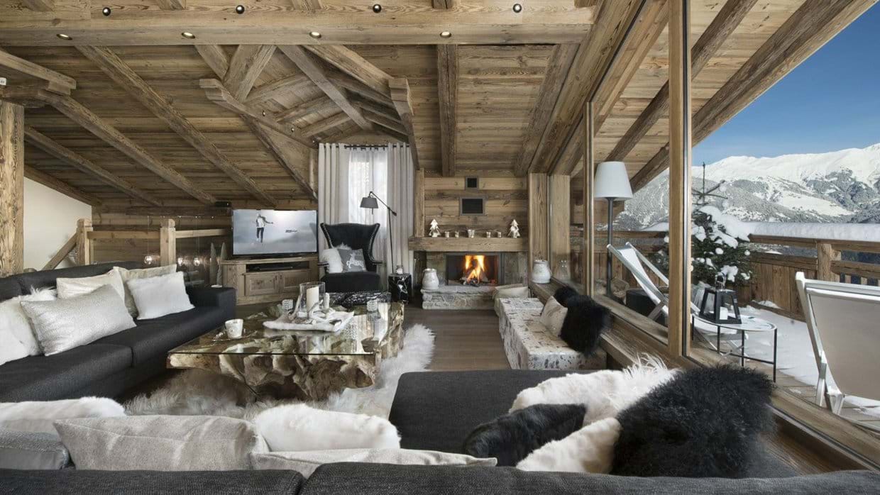 Luxury-Ski-Chalet-Courchevel-1550-Chalet-S-Oxford-Ski-Lounge.jpg