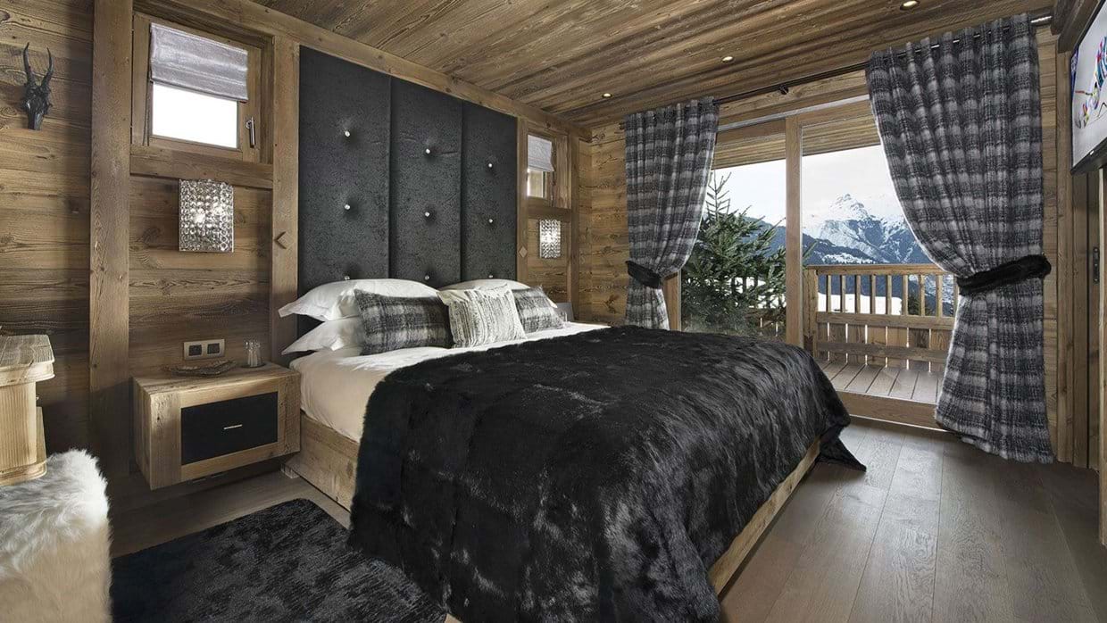 Luxury-Ski-Chalet-Courchevel-1550-Chalet-S-Oxford-Ski-Bedroom (1).jpg