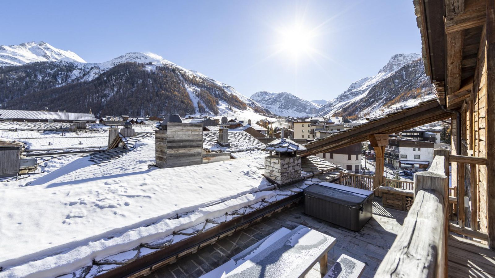 Luxury Ski Apartment- Penthouse Artemis View- Oxford Ski.jpg