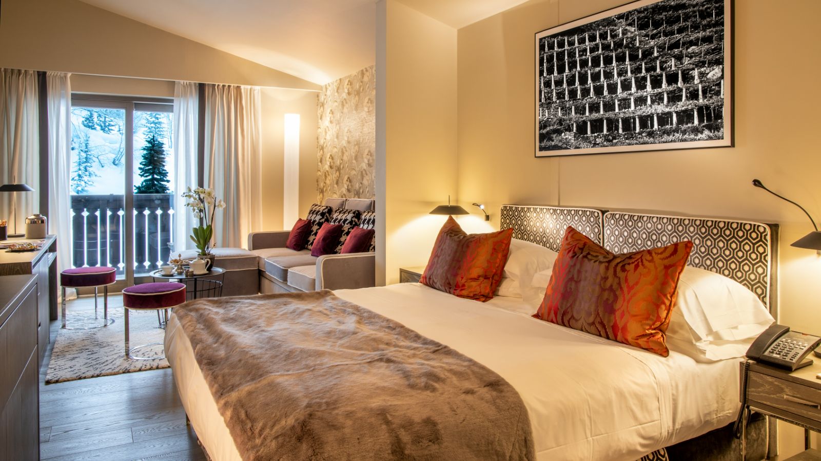 Luxury-Ski-Hotel-Cervinia-Hermitage-Hotel-Oxford-Ski-Suite (11).jpg