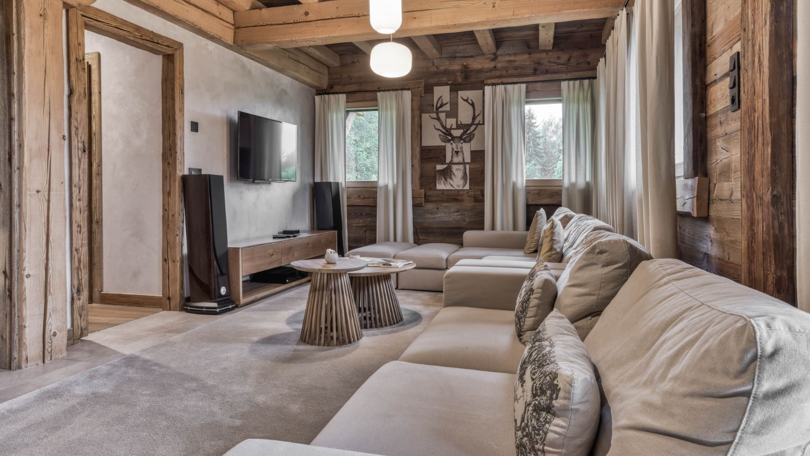 Luxury-Ski-Chalet-Megeve-Chalet White Fox-Living room-Oxford Ski.jpg