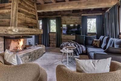 Chalet Red Fox