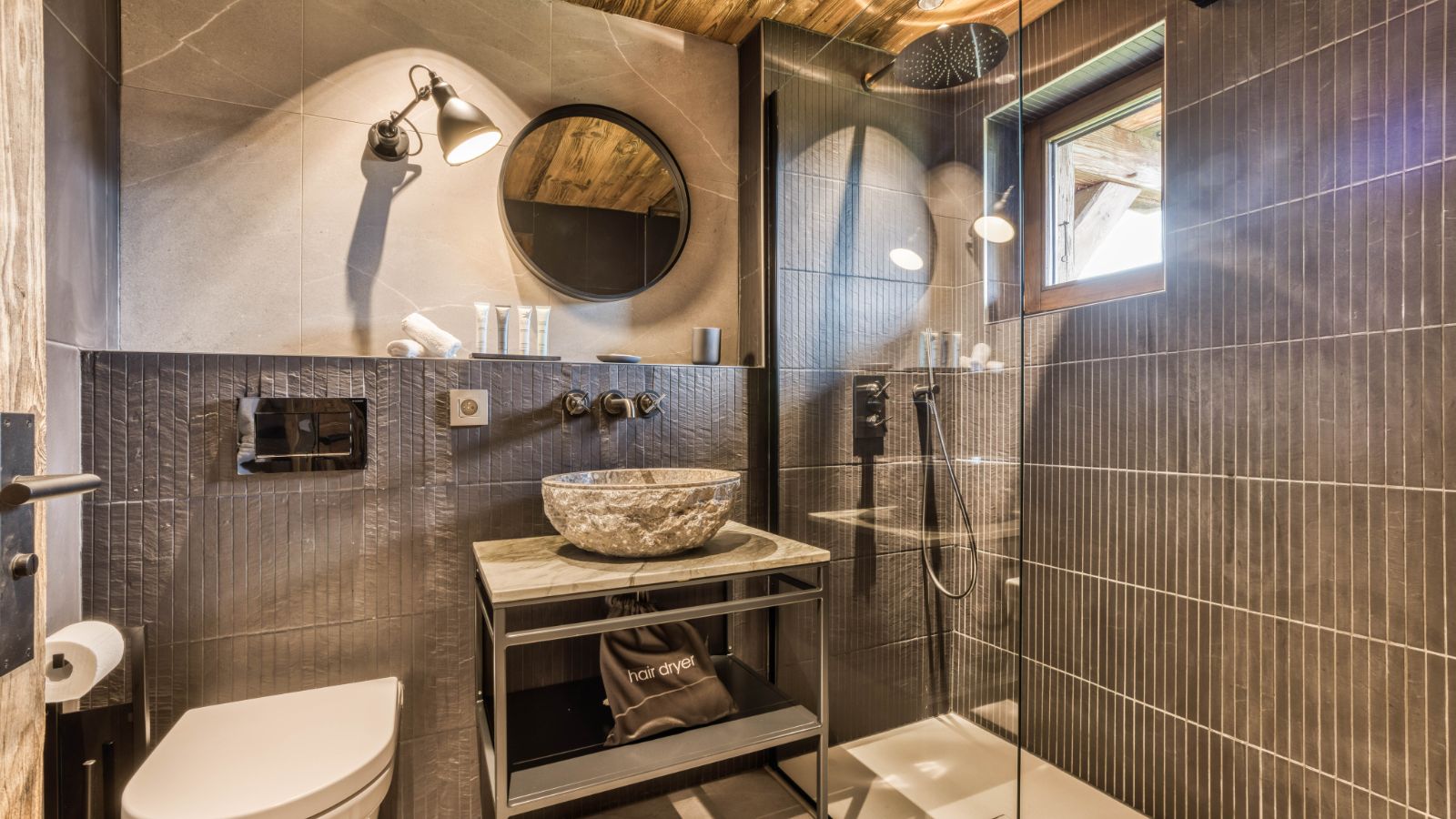 Luxury-Ski-Chalet-Megeve-Chalet Silver Fox-Bathroom 1-Oxford Ski.jpg