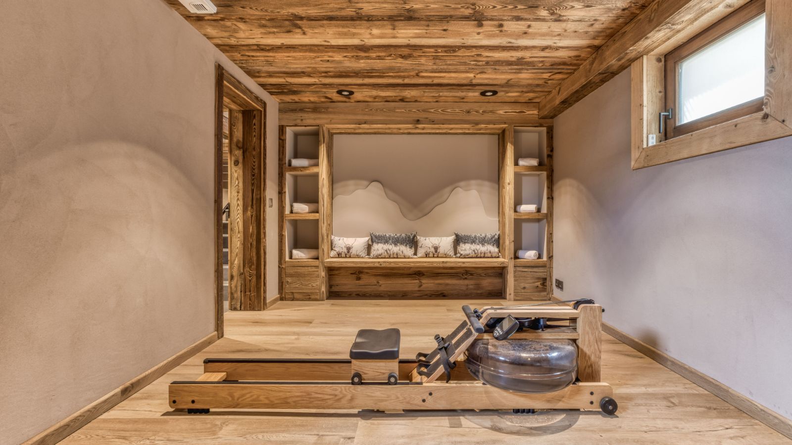 Luxury-Ski-Chalet-Megeve-Chalet Silver Fox-Gym-Oxford Ski.jpg