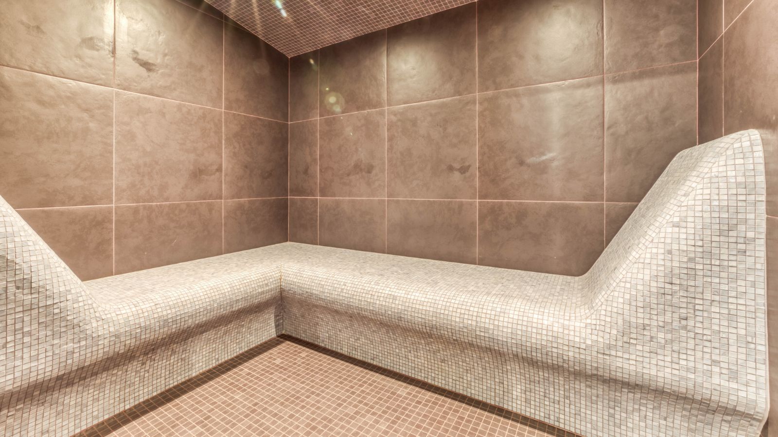 Luxury-Ski-Chalet-Megeve-Chalet Silver Fox-Hamam 2-Oxford Ski.jpg