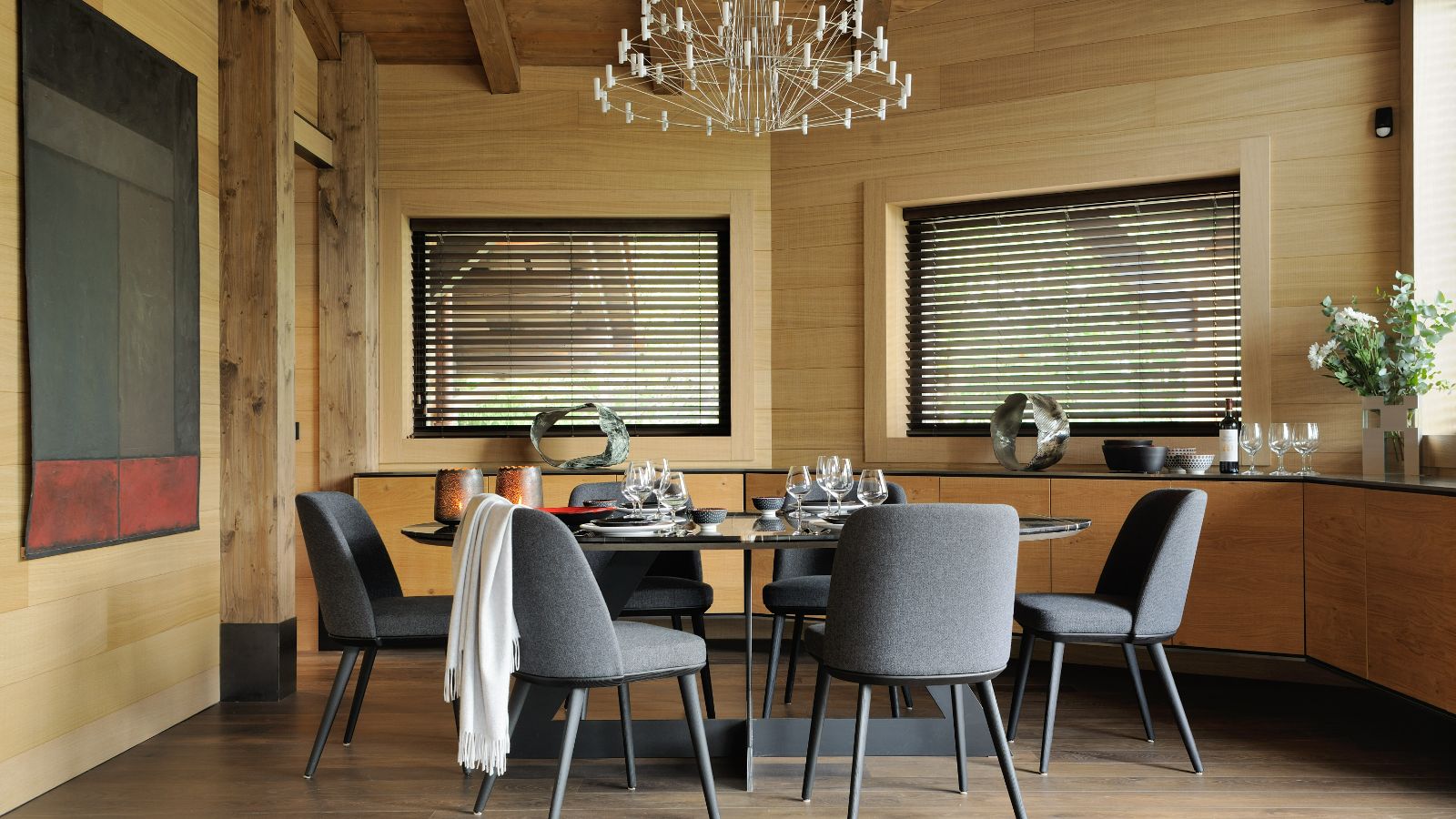 luxury-ski-chalet-megeve-chalet-lebeaurepaire-oxford-ski-dining.jpg