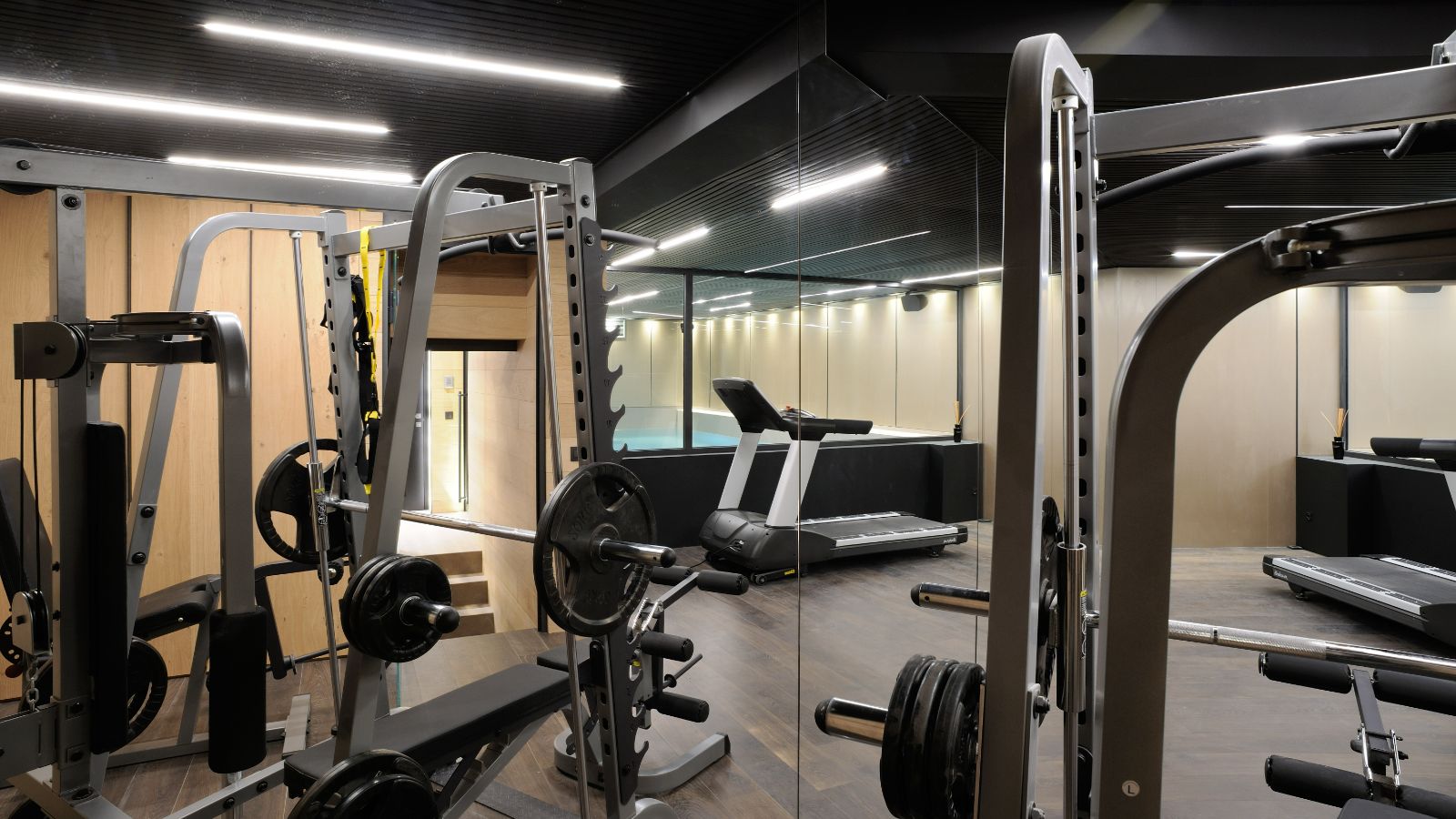 luxury-ski-chalet-megeve-chalet-lebeaurepaire-oxford-ski-gym.jpg
