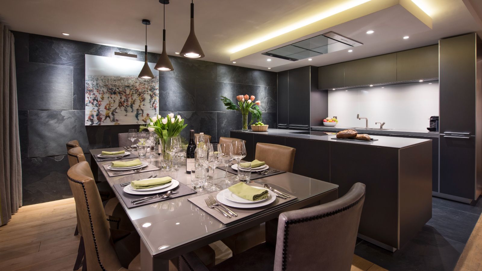 luxury-ski-chalets-verbier-fleur-de-lin-oxford-ski-DINING (3).jpg