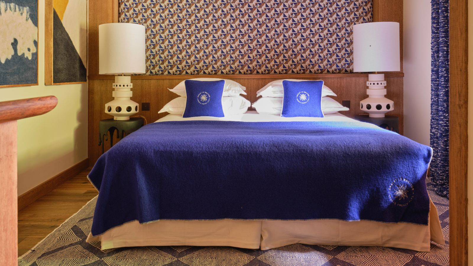 Luxury-Ski-Chalet-Megève-Le Chalet Le Molitor-Bedroom 4-Oxford Ski.jpg