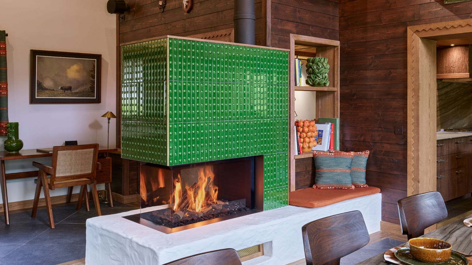 Luxury-Ski-Chalet-Megève-Le Chalet Le Molitor-Dining table-Oxford Ski.jpg