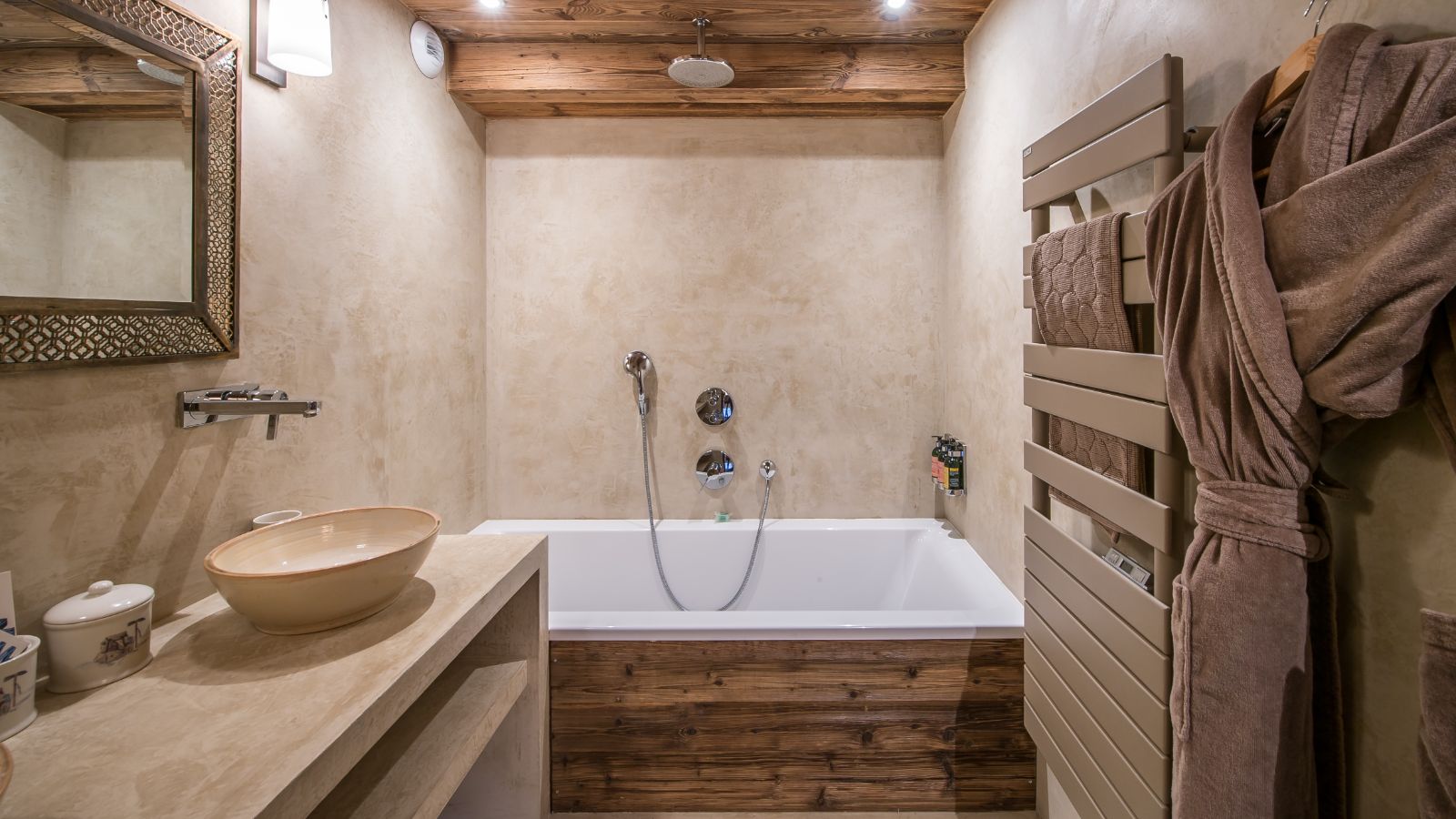Luxury-Ski-Chalet- Meribel-L'Écume des Neiges- Bathroom 1-Oxford-Ski.jpg
